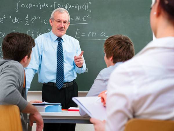 Giấc mơ thấy thầy giáo có liên quan sự nghiệp không?