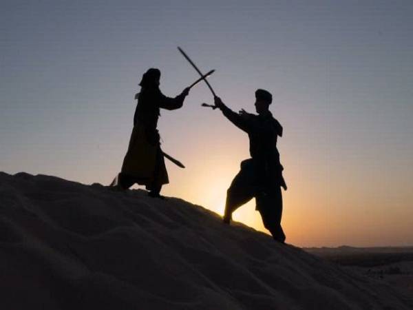 Nằm mơ thấy chém nhau trong chiến tranh hoặc bạo lực lớn