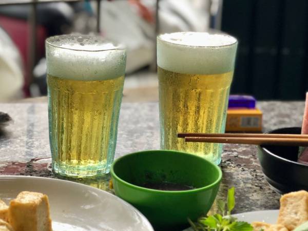 Phân tích ý nghĩa giấc mơ thấy uống bia là điềm tốt hay xấu?