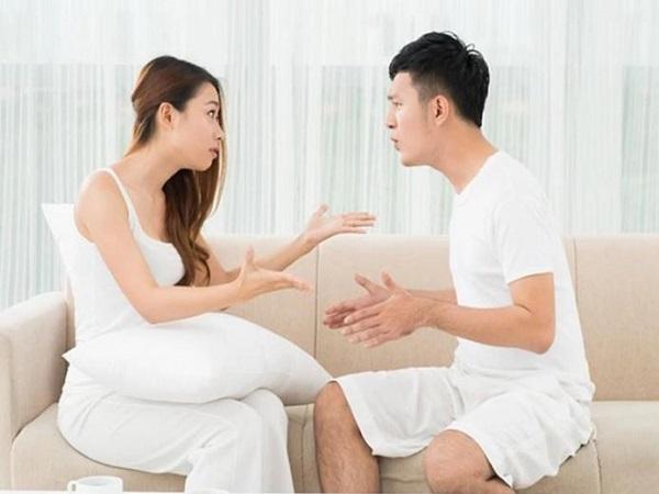 Giải mã chi tiết các giấc mơ thấy vợ chồng cãi nhau